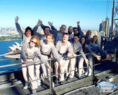 Kathi, Jan und Uwe auf Brücke